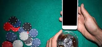 Antarmuka e-wallet DANA, OVO, GoPay, ShopeePay, dan LinkAja yang didukung oleh maju jp
